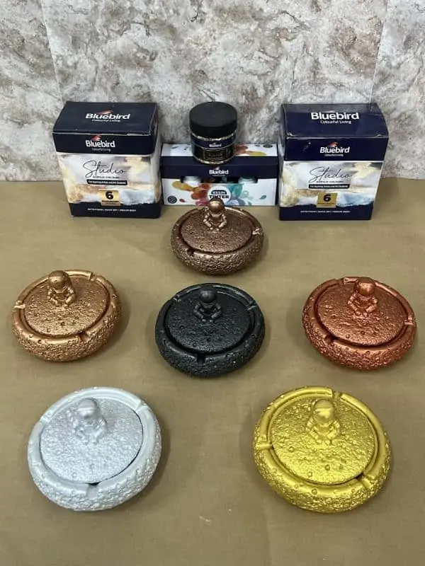 Studio Acrylic Colours - 100 ml - Set of 6 Pearlescent Shades - Image 2